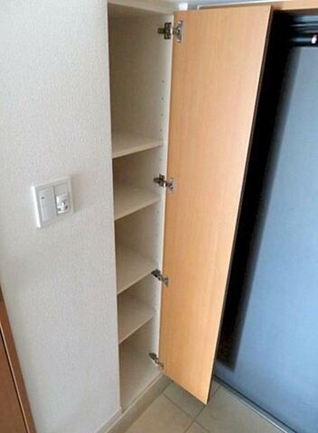 日神デュオステージ新宿若松町の収納