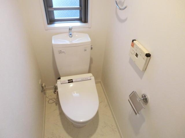 日神デュオステージ新宿若松町のトイレ