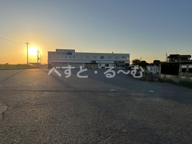 ビッグハウスの駐車場