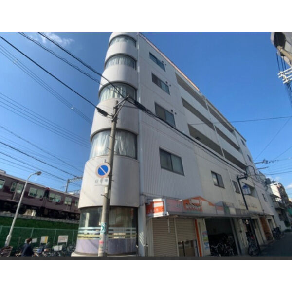 浜本ビルの外観