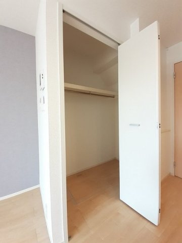 ノイ．グランツ　Ｅの収納