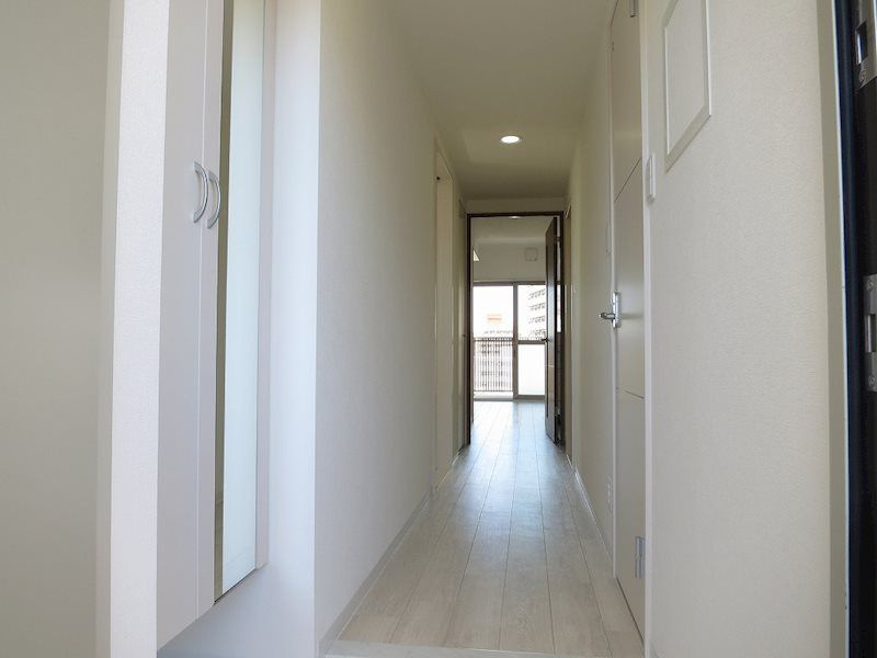 フェリースヴィダ福島の玄関