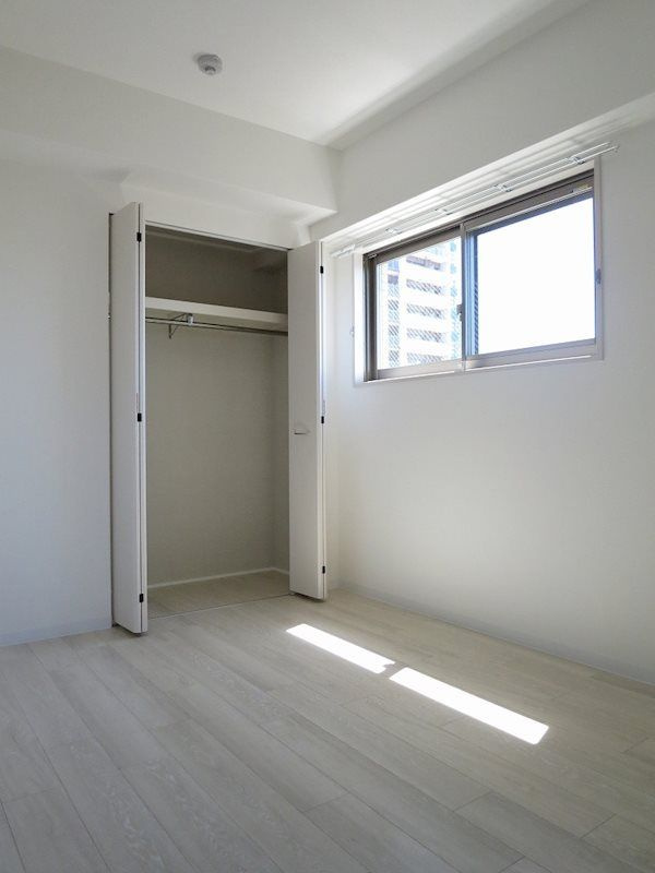 フェリースヴィダ福島の洋室