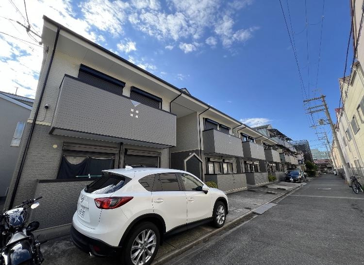 イーストフィールドの外観