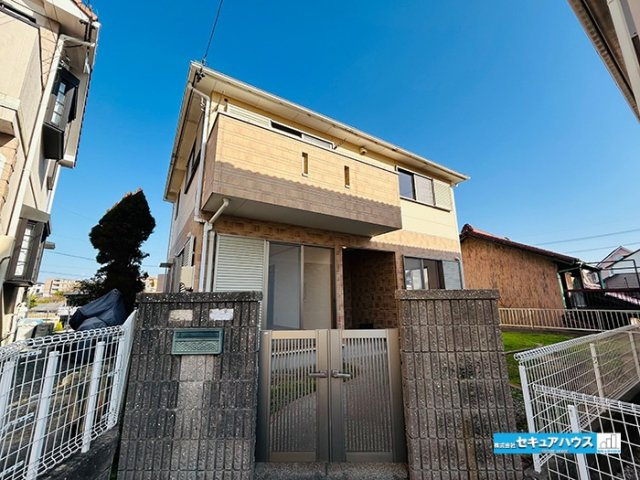 【中古建て】東海市名和町南寺廻間の外観|事前予約にて現地ご見学いただけます！お気軽にお問い合わせください♪
■株式会社　セキュアハウス■
住宅ローンに強く、知識、経験豊富なスタッフ在籍
お客様に寄り添い、ご成約後もサポート致します。