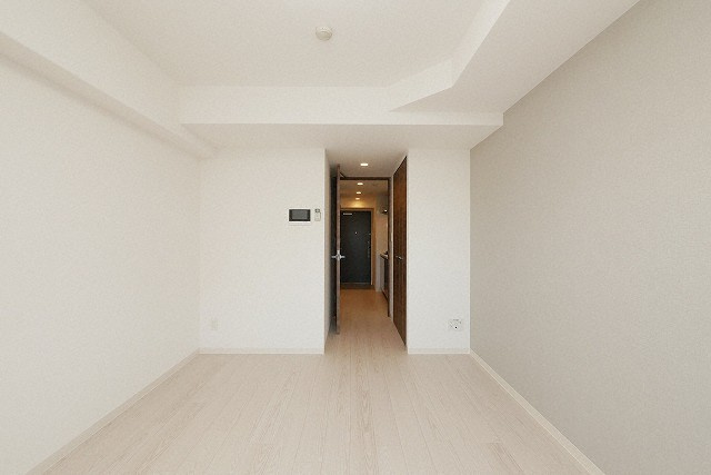 MELDIA CREST TAPP NAMBA-WESTの居間・リビング