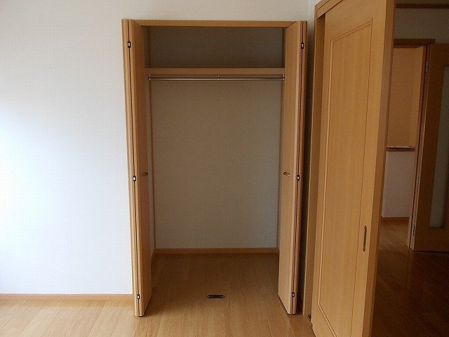 ベル・アルカンシェルＡの収納