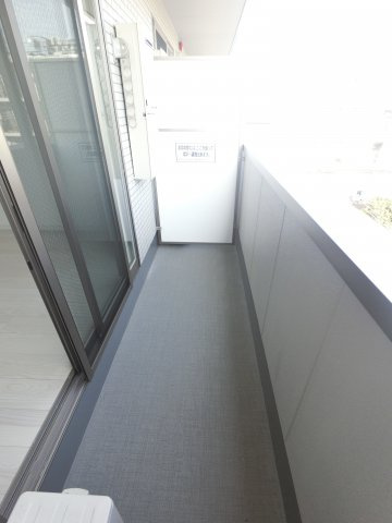 【バルコニー】