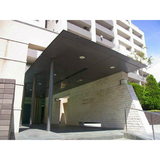 横浜市保土ケ谷区境木本町の賃貸マンションのエントランス|綺麗なエントランス♪