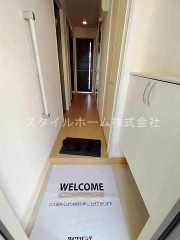 グランドソレイユA棟の玄関