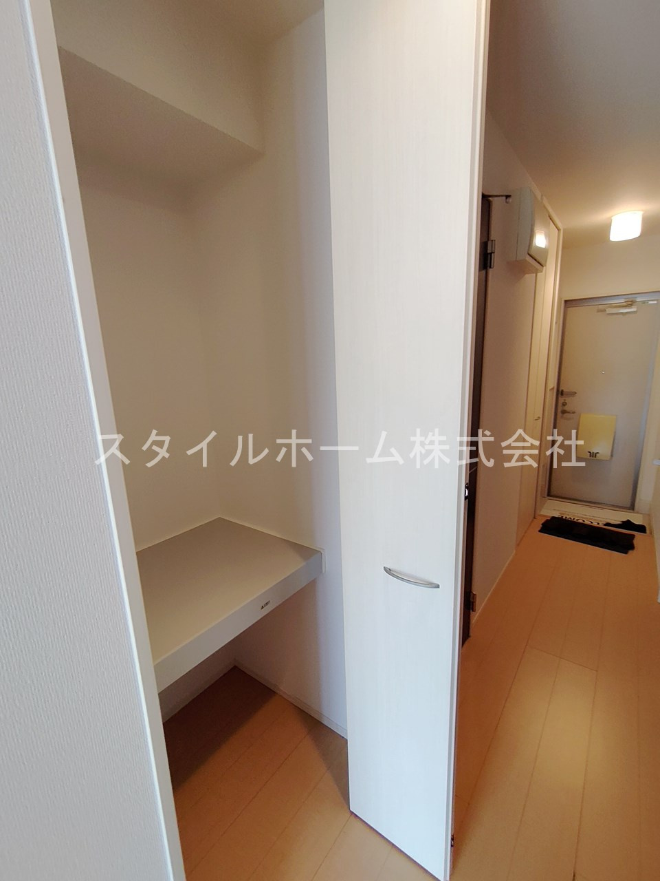 グランドソレイユA棟の収納