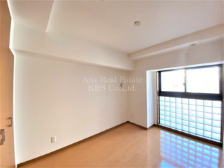 【寝室】 | リーガル四ツ橋立売堀Ⅱ | 寝室6帖のお部屋です♪