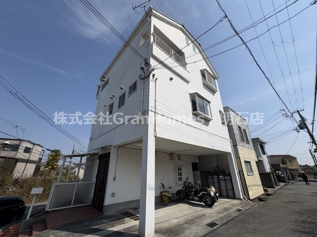 レジデンス伊川谷の外観