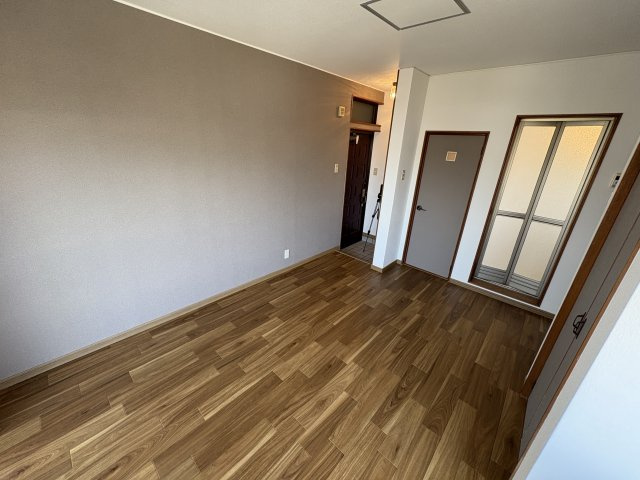 レジデンス伊川谷の居間・リビング