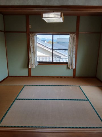 田中六田貸家の和室|和室があると落ち着いた雰囲気になりますね