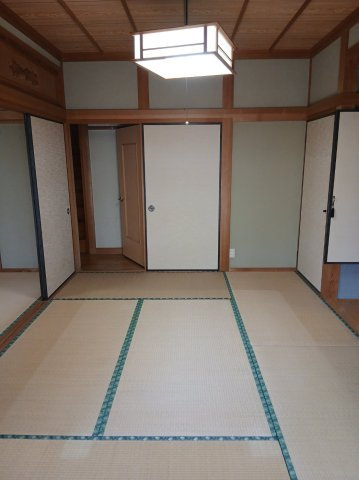 田中六田貸家の和室|和室がひろがる居住スペース