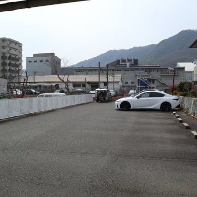 【駐車場】 | 広白石1丁目貸店舗（建物全体）