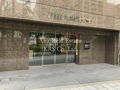 【エントランス】 | リーガル南堀江 | 高級感のある造りのエントランス部分です♪