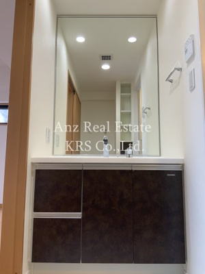 【洗面所】 | リーガル南堀江 | 大きな鏡のシャンプードレッサー！