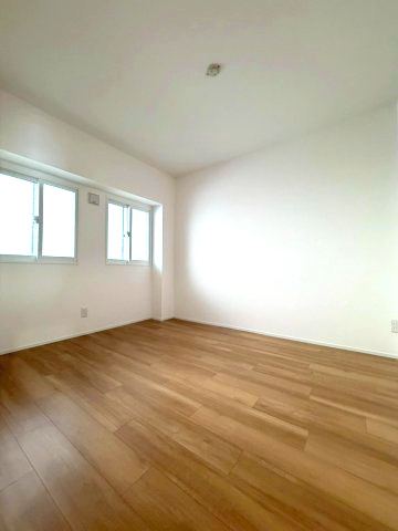 東カン中の島パークサイドマンションの洋室