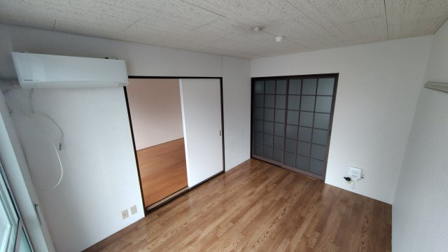 グリーンパーク根岸A棟の洋室|きれいな洋室です