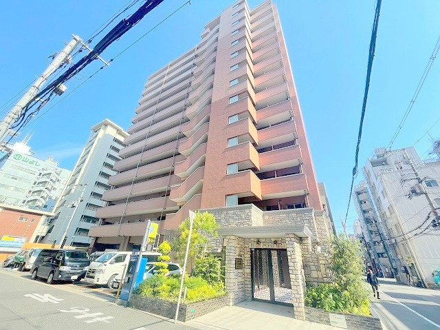 スプランディッド新大阪キャトルの外観