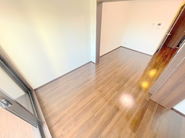 スプランディッド新大阪キャトルの居間・リビング