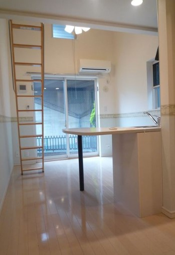 【居間・リビング】