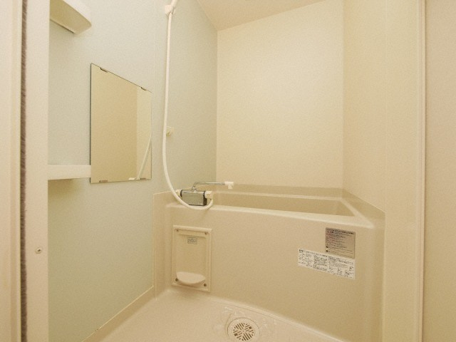 グランパシフィック花園北の浴室