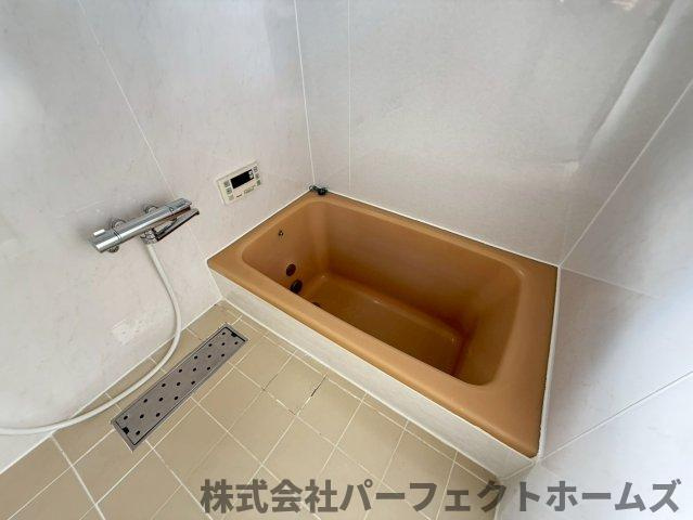 招提中町1丁目戸建の浴室|お風呂です