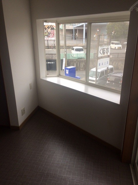 レジデンス伊川谷の洋室