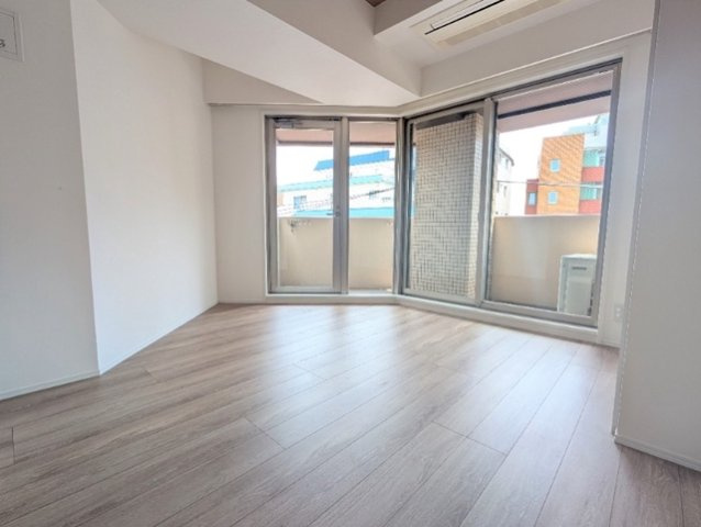 新品家具付きマンション中根17(KaGood東京)の居間・リビング