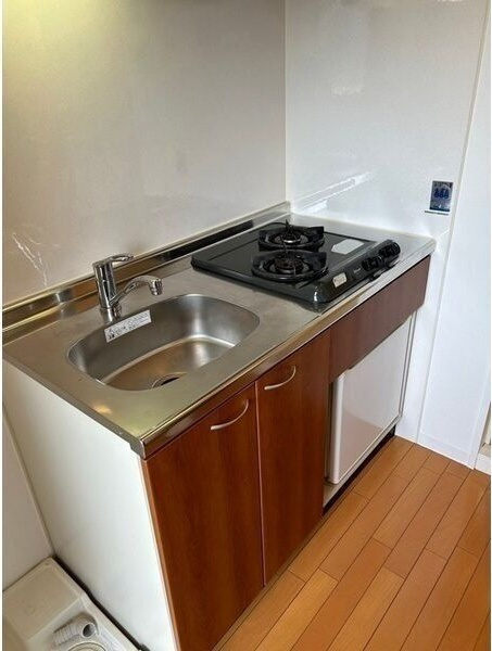 エステムコート三宮EASTIIリベルテのキッチン|同物件別部屋写真