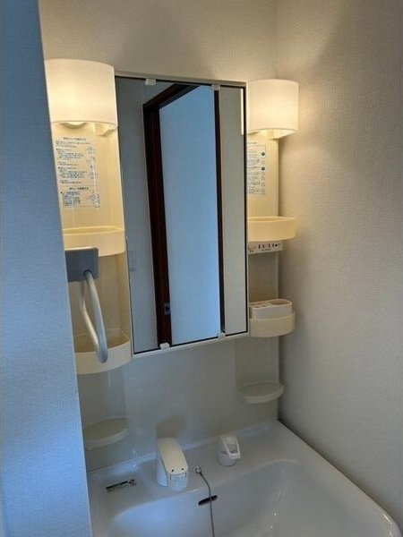 エステムコート三宮EASTIIリベルテの洗面所|同物件別部屋写真