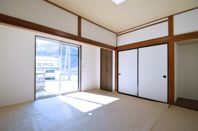 岩下　中古住宅の和室|1階：和室6帖