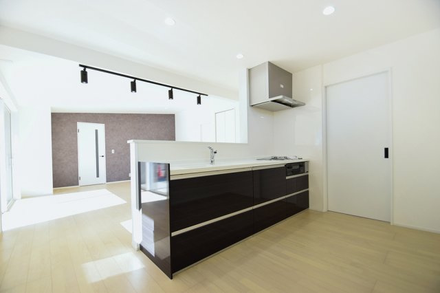 岩下　中古住宅の居間・リビング|LDK21帖