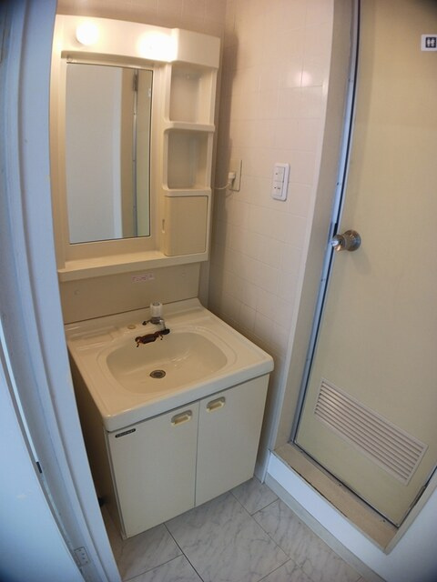 天久保2丁目事務所Bの独立洗面台