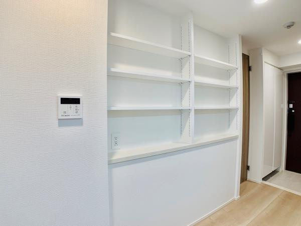 ＹＯＵ　Ｉ　ＣＯＵＲＴの居間・リビング