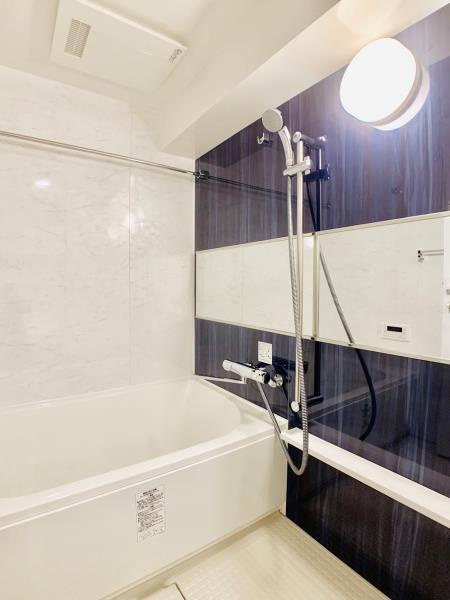 ＹＯＵ　Ｉ　ＣＯＵＲＴの浴室