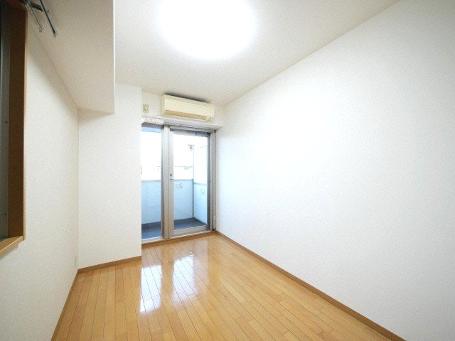 グランパシフィック桜川の居間・リビング