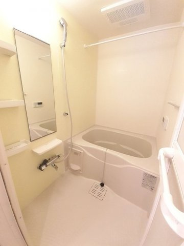 ブルックスⅡの浴室