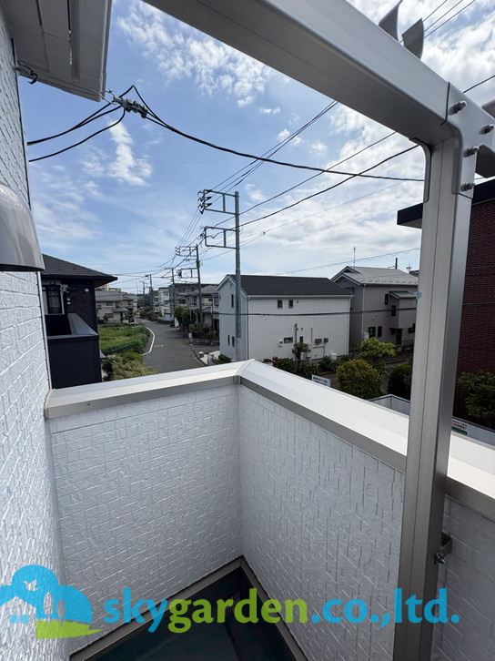 藤沢市善行坂　新築戸建　全2棟1号棟のバルコニー|バルコニーがあります