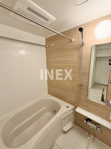 横浜市中区若葉町２丁目の賃貸マンションの浴室