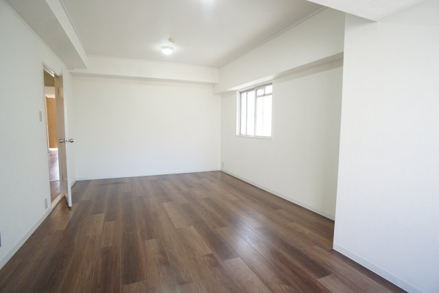 阪急宝塚逆瀬台マンションの寝室