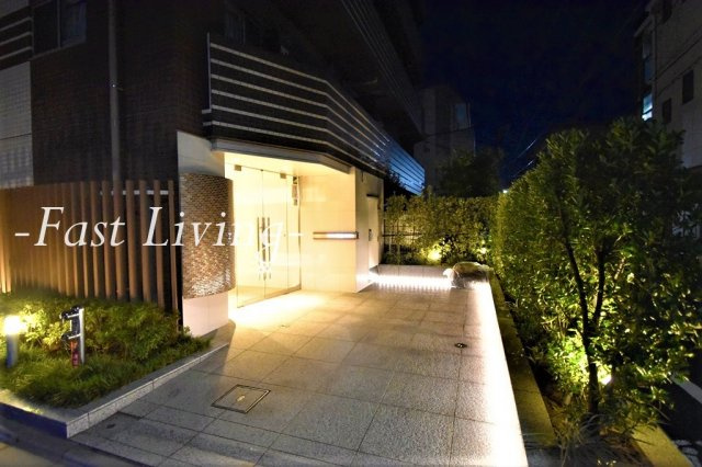 ステージグランデ早稲田の外観