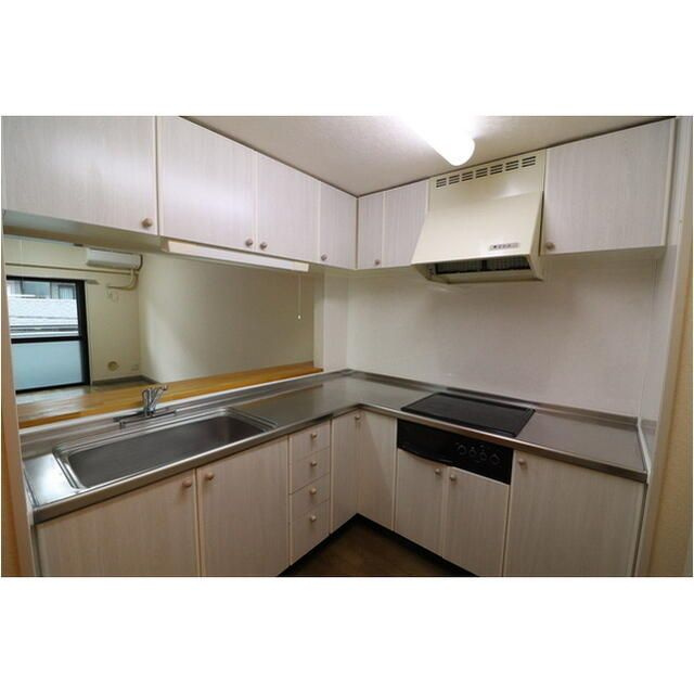 ガーデンクレスのキッチン