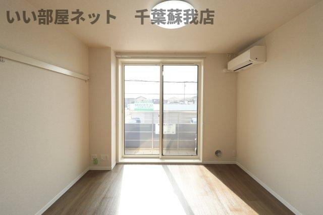 ビクトワールⅡの居間・リビング|ゆったりとした居間です