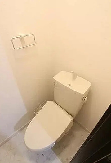 アザレア東大前のトイレ