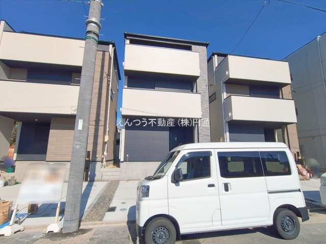 ケイアイグレイス清明山2期の前面道路含む現地写真