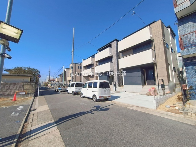 ケイアイグレイス清明山2期の前面道路含む現地写真
